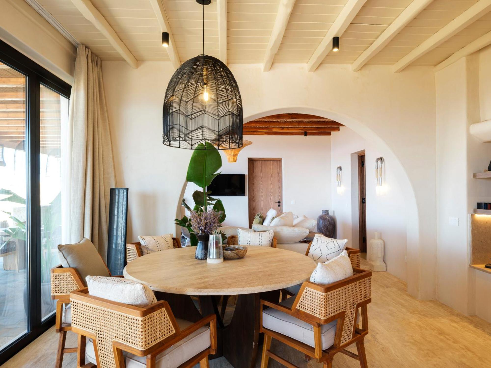 Illume Mykonos Plintri